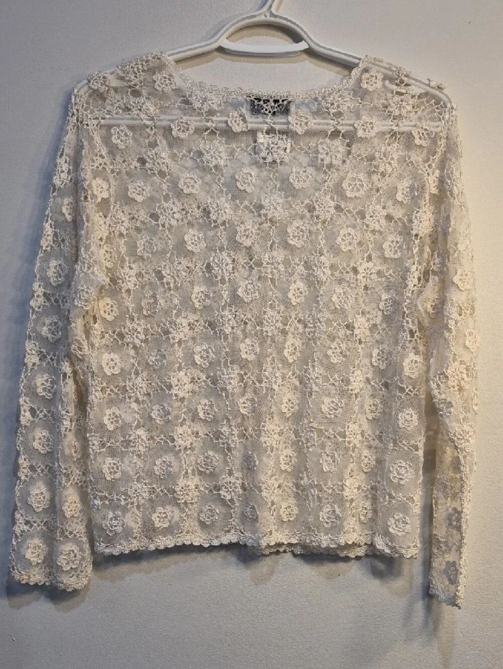 Valenti Cream Crochet Floral Button-Front Blouse - Picture 8 of 10